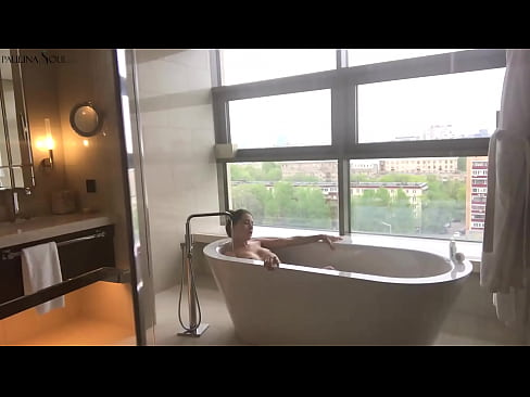 ❤️ Milzīgs skaistule kaislīgi trīc no viņas pussy vannas istabā ❤ Kaltais porno pie lv.tube-sexer-com.ru